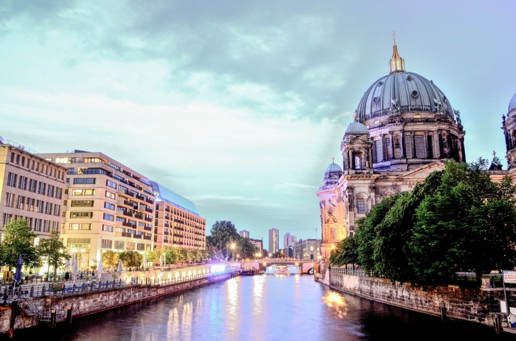 Unweit der Spree sind geförderte WBS Wohnungen selten